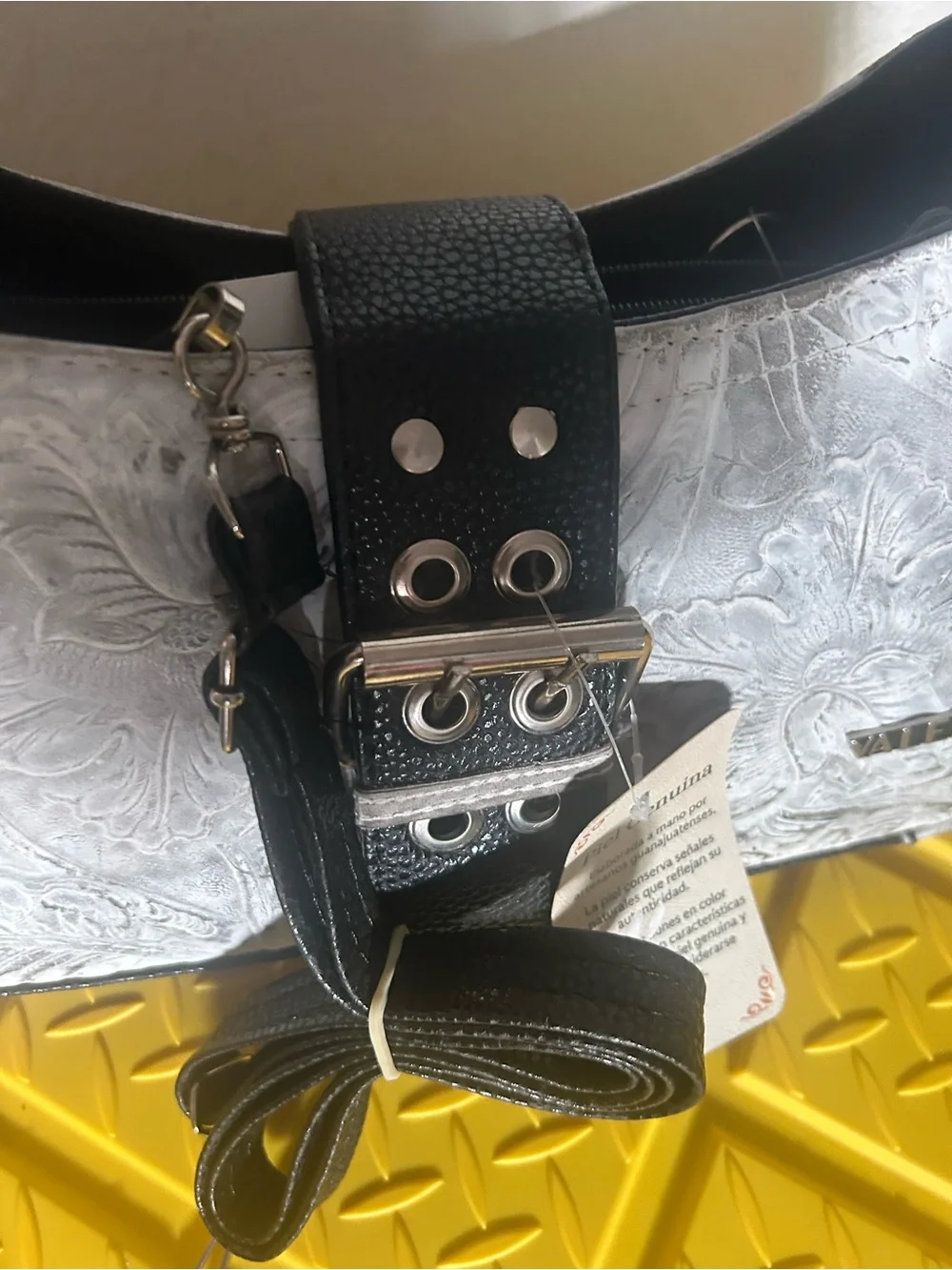 NWT VALERI Genuine Leather Shoulder Bag Floral Tooling Black White Y2K Mexico
